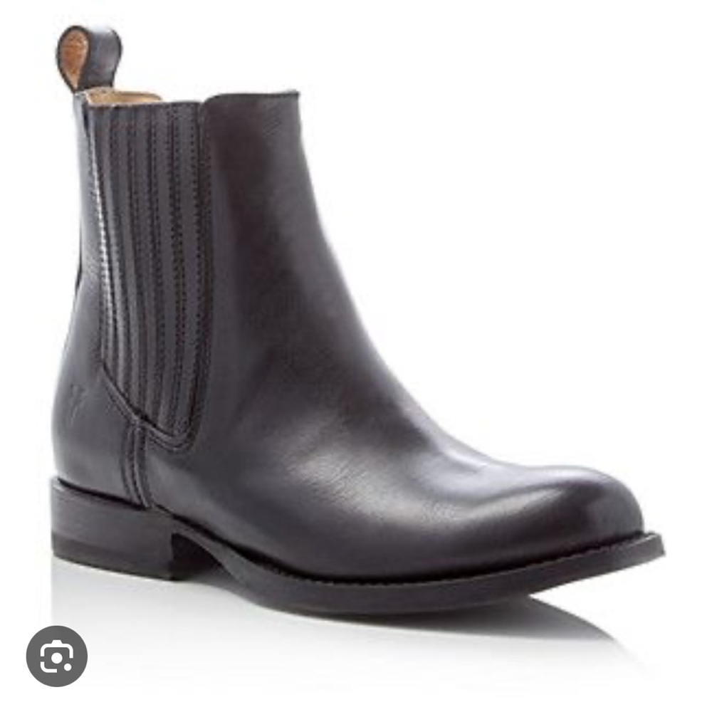Frye Jamie Chelsea Boot